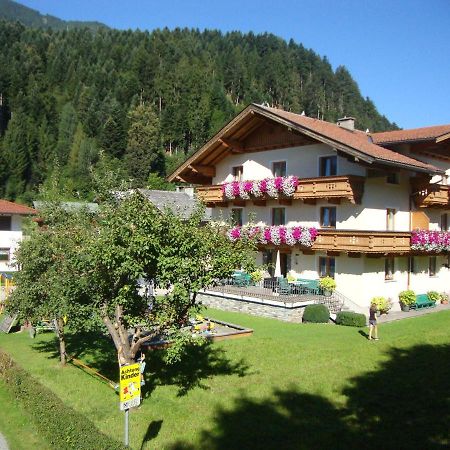 Appartements Schwoagerhof Fugen Bagian luar foto